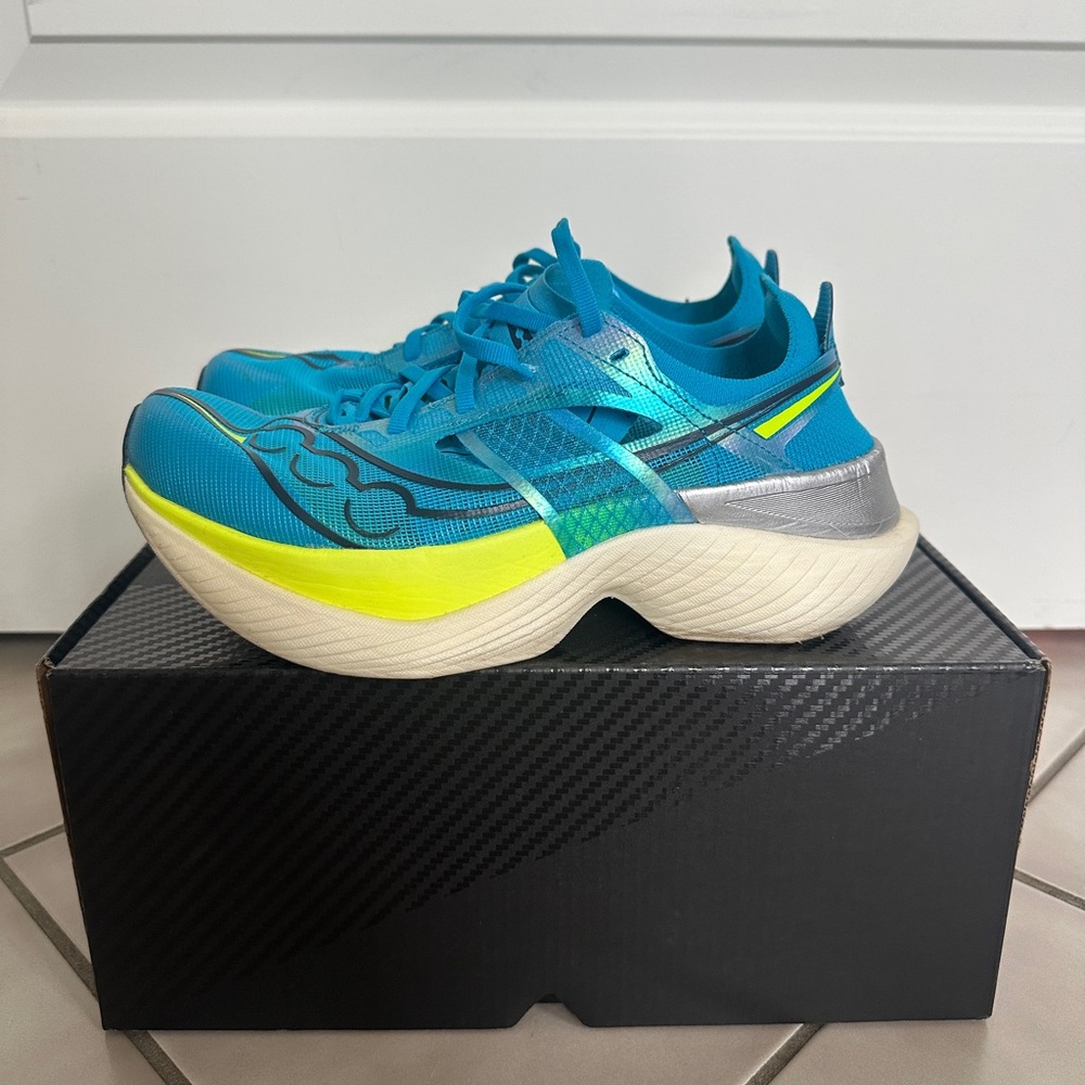 Saucony Endorphin Elite Running Shoes